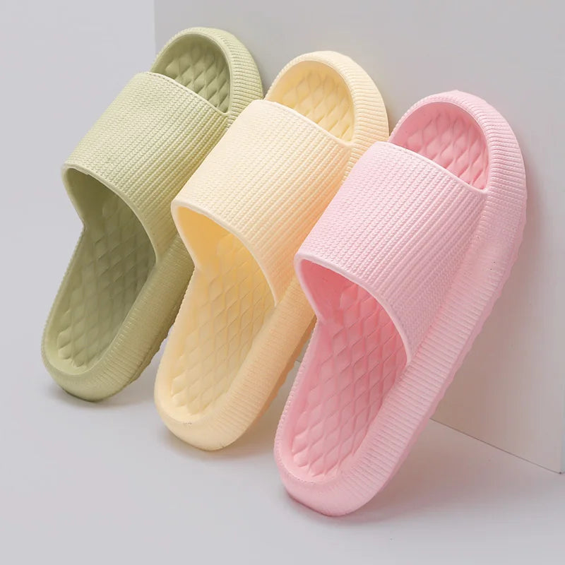 Green Thick Platform Cloud Slippers Eva Comfortable Non-Slip Home Slides Women Summer Lightweight Soft Sole Sandals Flip Flops