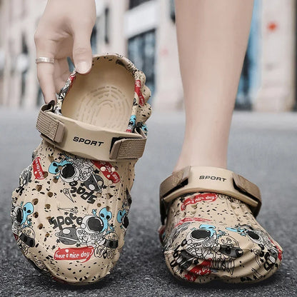 Khaki Alien Men's Slippers Outdoor Garden Clogs Male Casual Shoes Fashion Luxury Sandals Comfort Home Soft Slippers