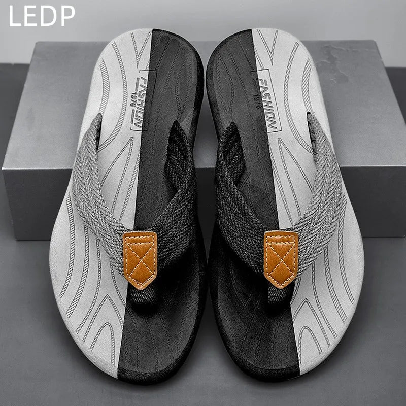 Black Slippers Casual EVA Flip Flops Wear-resistant Beach Shoes Fashion Breathable Versatile Comfortable Waterproof