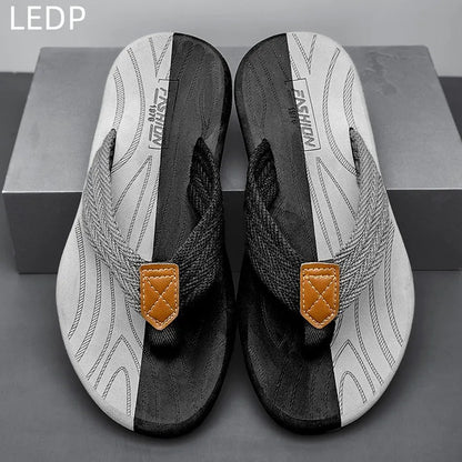 Black Slippers Casual EVA Flip Flops Wear-resistant Beach Shoes Fashion Breathable Versatile Comfortable Waterproof