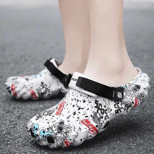 White Alien Men's Slippers Outdoor Garden Clogs Male Casual Shoes Fashion Luxury Sandals Comfort Home Soft Slippers